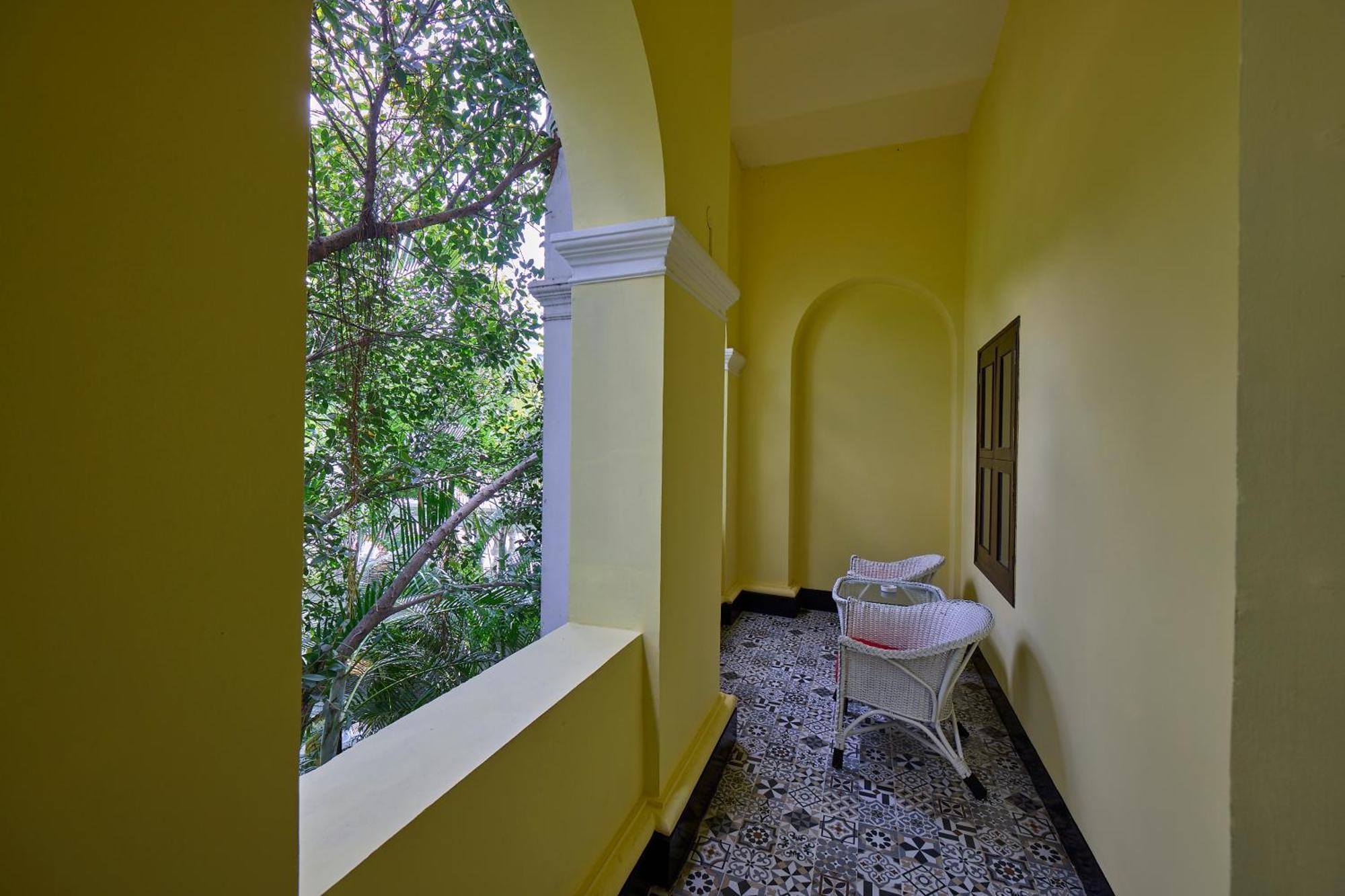 Royal Orchid Metropole Mysore Buitenkant foto