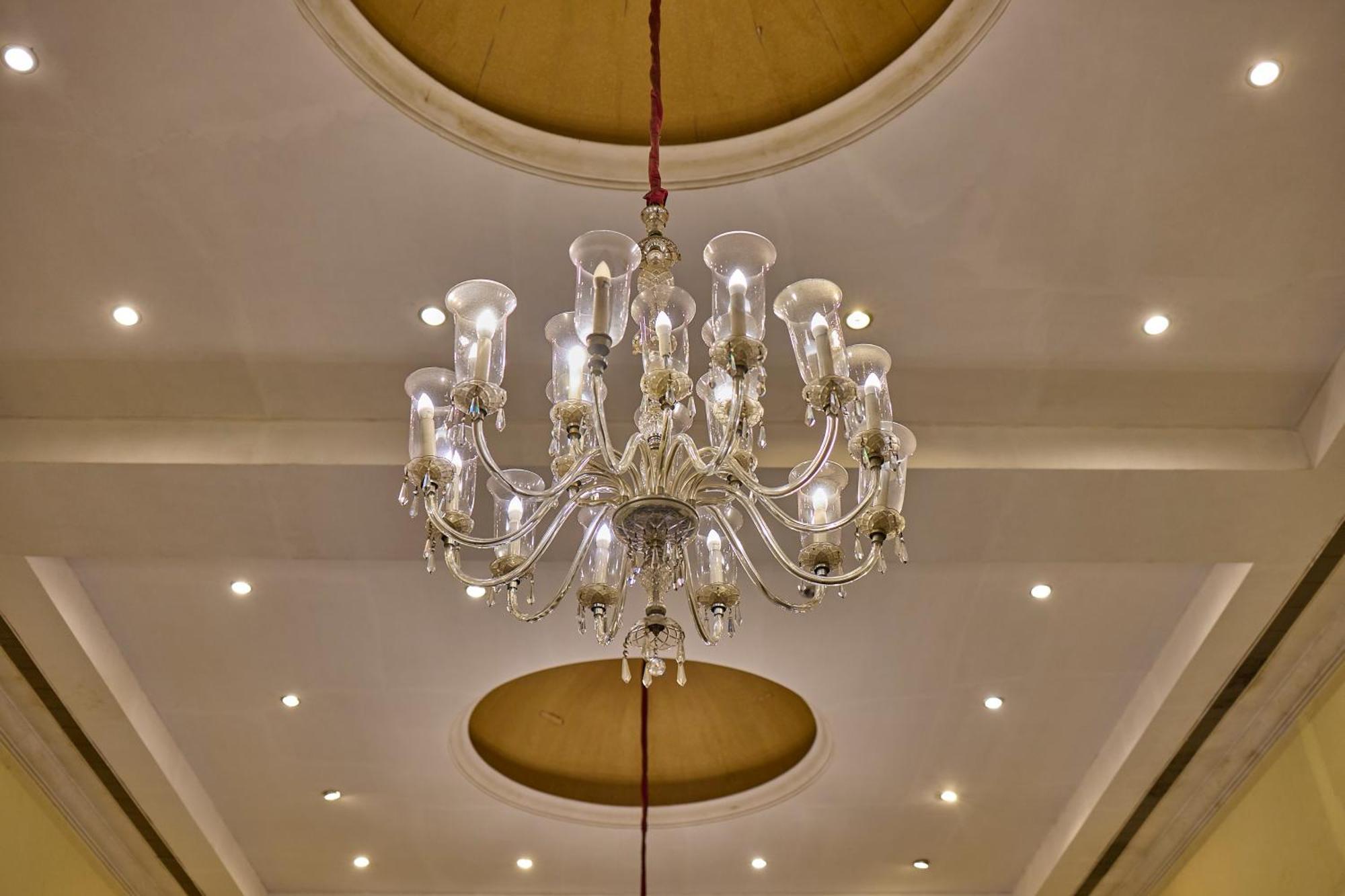 Royal Orchid Metropole Mysore Buitenkant foto