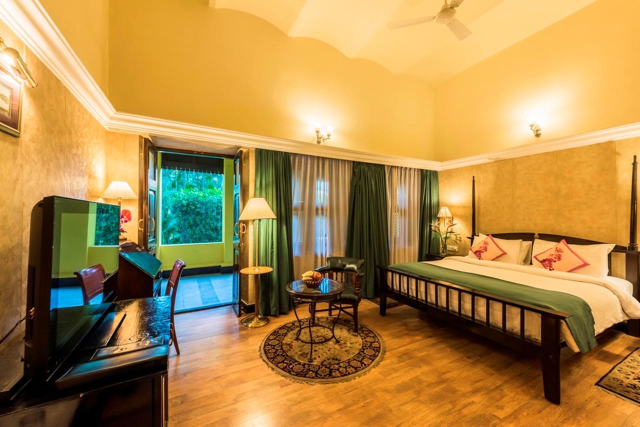 Royal Orchid Metropole Mysore Buitenkant foto